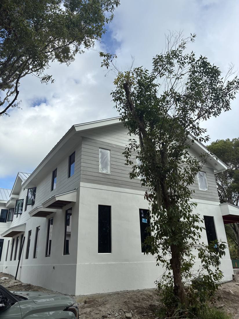 Corner Elevation — Jupiter Farms estate by Quilco Stucco